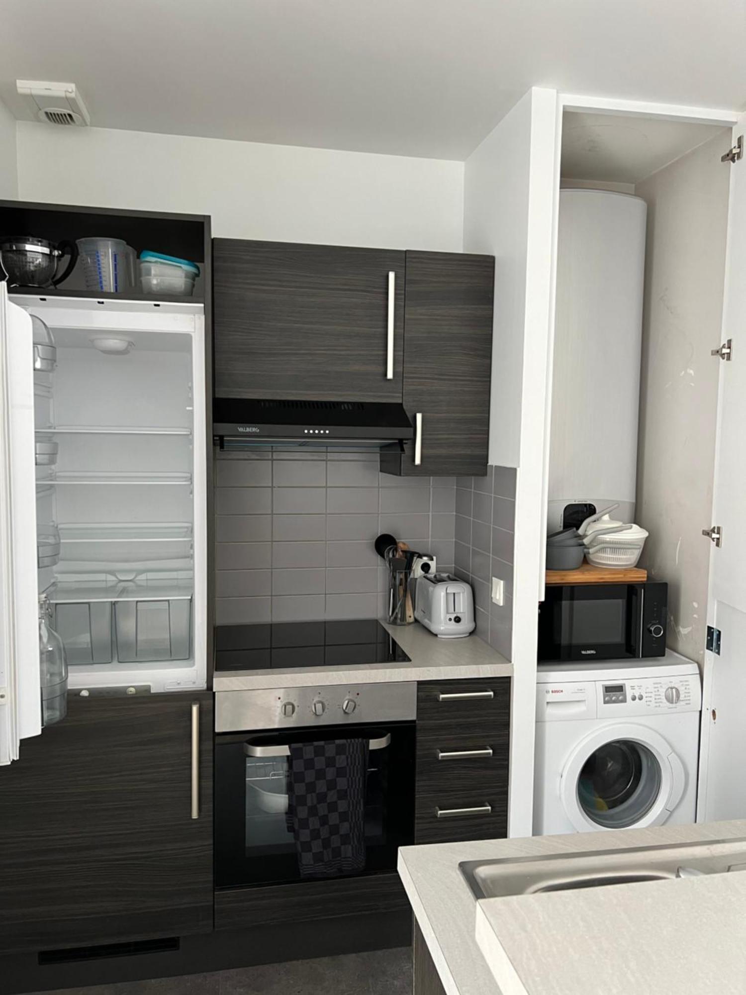 Hyper Centre A 80M Du Vieux Marche, T2 Calme Vue Sur Les Toits Rue Du Minage Apartment La Rochelle  Ngoại thất bức ảnh